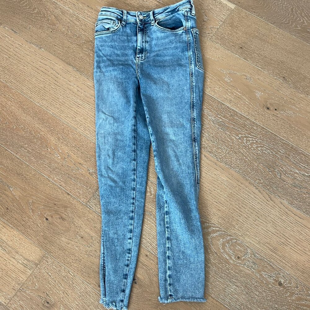 We The Free Frayed Hem Jeans - Size 27